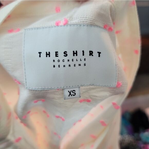 THE SHIRT BY ROCHELLE BEHRENS Button Down - Picture 11 of 12